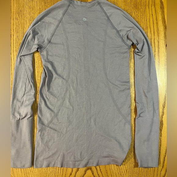 Lululemon Swiftly Tech Long sleeve - Picture 2 of 3